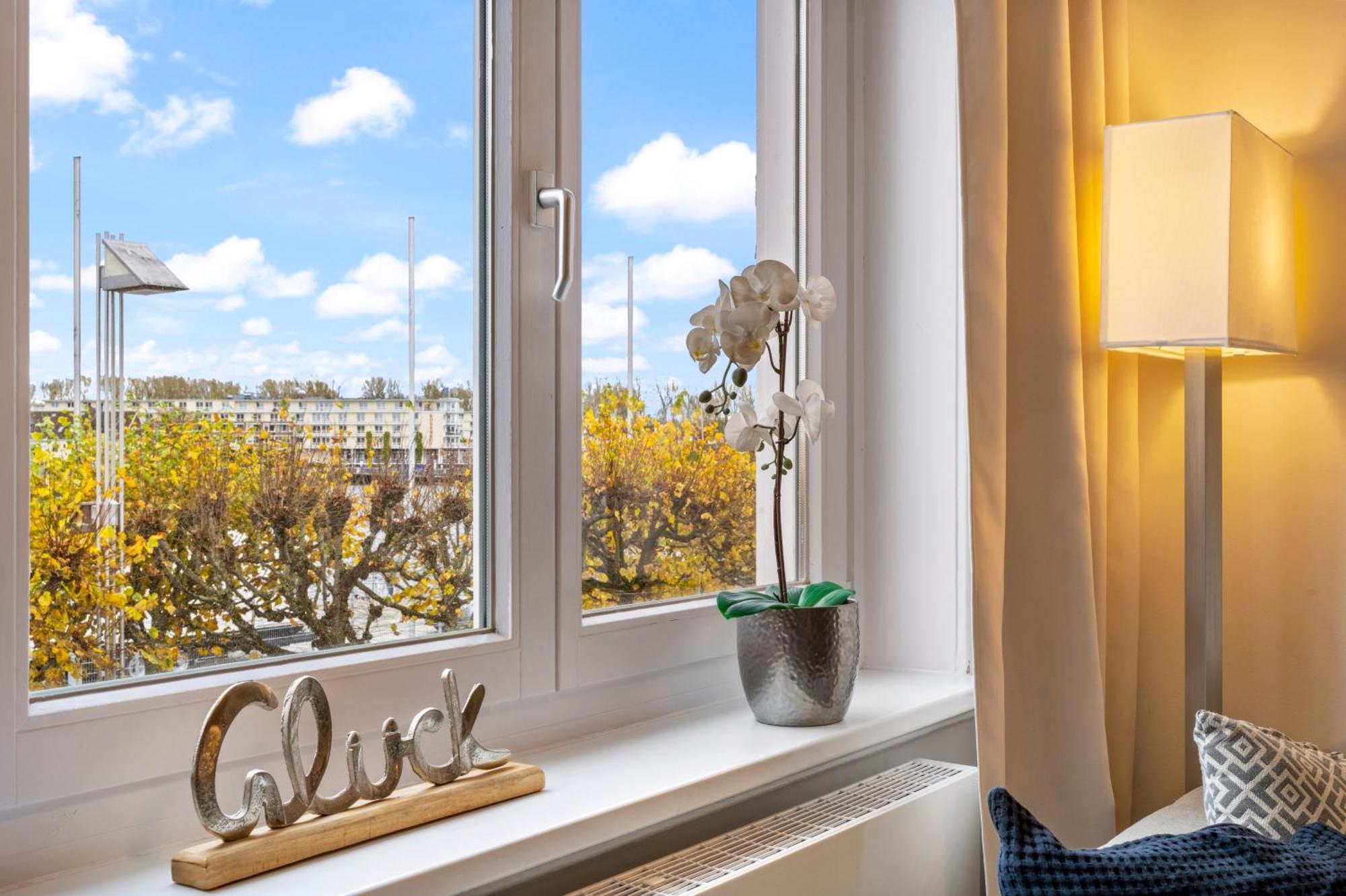 Pematra Haus Waterkant - Fewo Koje ลูเบค ภายนอก รูปภาพ